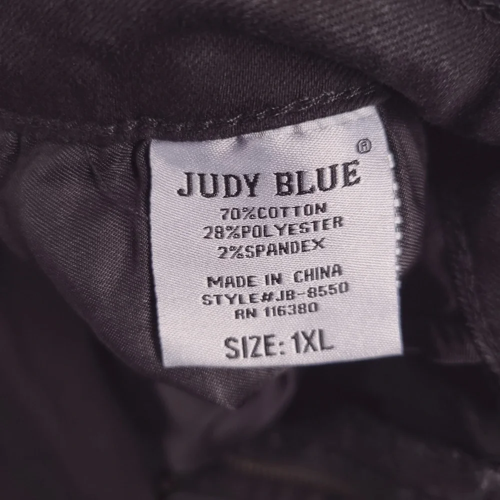 JUDY BLUE Jeans Size 1XL Skinny Fit Leopard Patch Black Stretch Denim - Picture 7 of 14